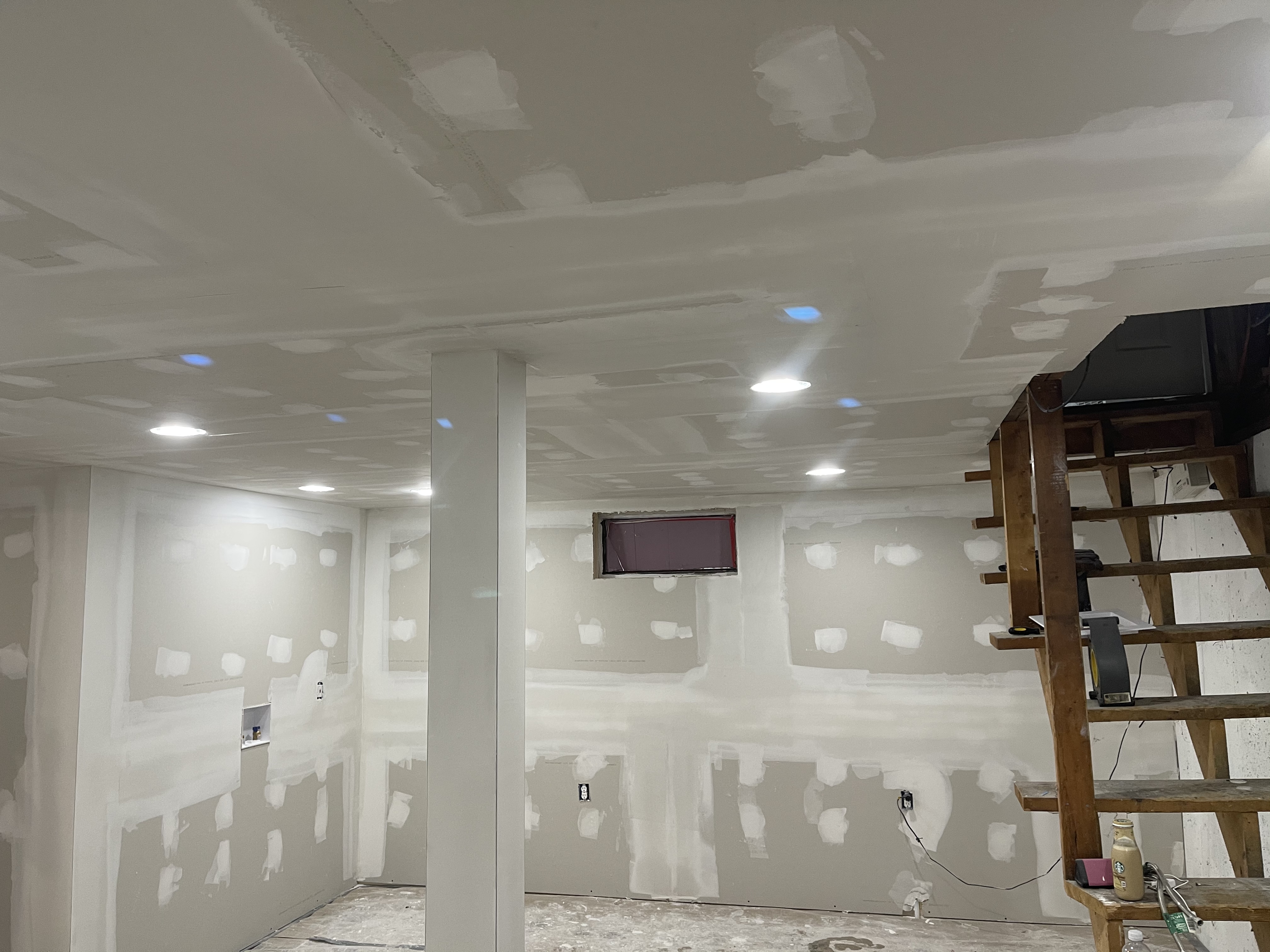 TL Drywall & Painting LLC: Service Image-17 TL Drywall & Painting LLC: Service Image-17
